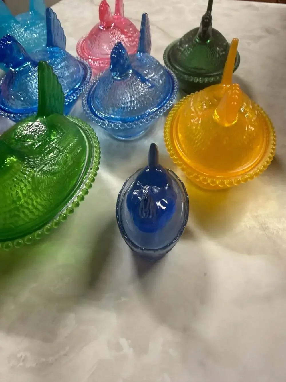 Vintage Style 4.5”PLASTIC Hens on Nest Covered , 2 mini Salt Cellars, Total of 1